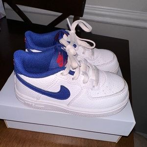 White Deep Royal Air Force 1